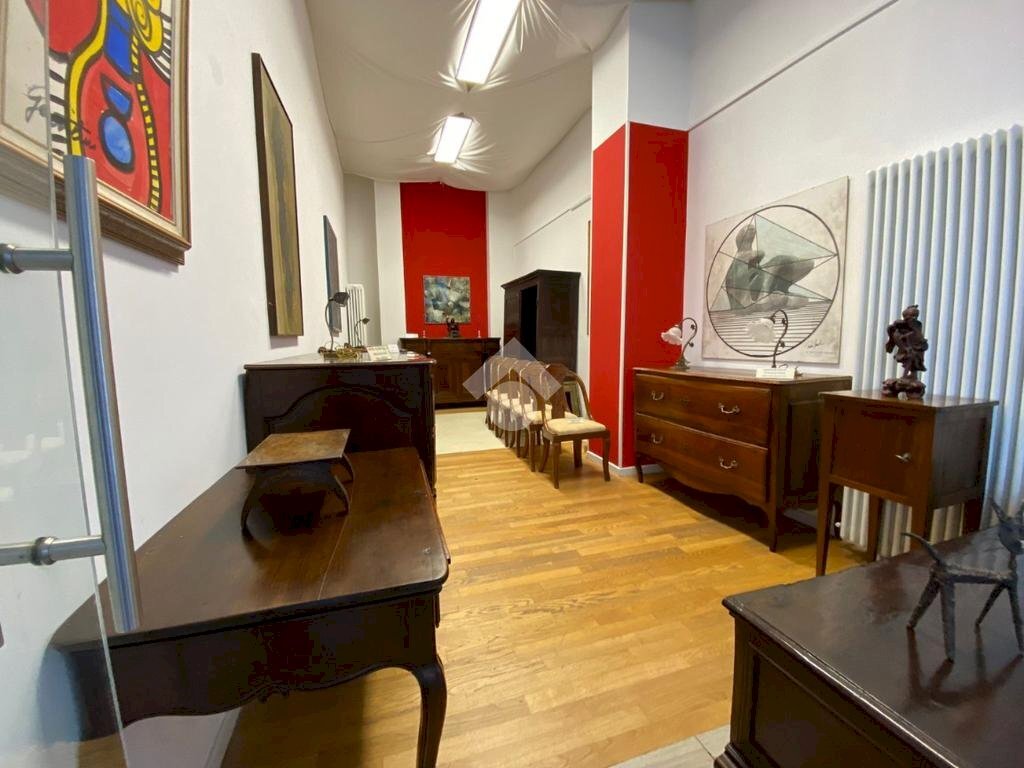 Negozio negozio via vicolo trivelli, Reggio nell'Emilia - foto 3