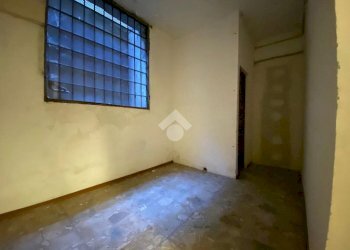 Shop negozio via vicolo trivelli, Reggio nell'Emilia - photo 13