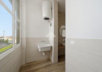 Trilocale Via Mirabello, Reggio nell'Emilia - foto 24