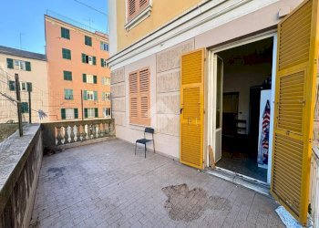 Appartamento Via Cornigliano, Genova (zona Cornigliano) - foto 1