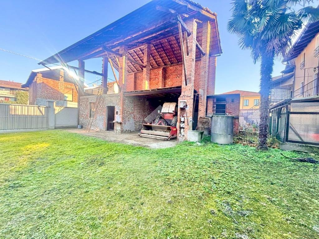 Rustico Piazza Vittorio Emanuele, Landiona - foto 3