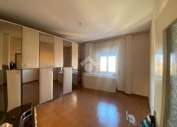 Bilocale Via Vincenzo Monti, Corsico - foto 4