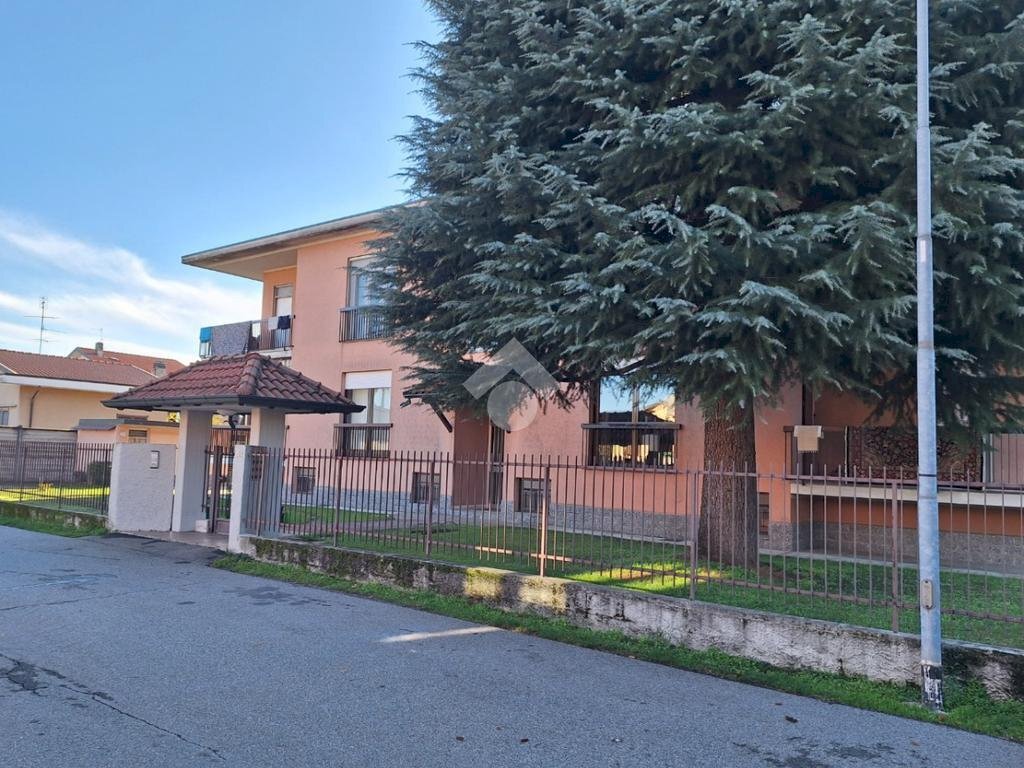 Trilocale Via A. Vespucci, Inveruno - foto 2