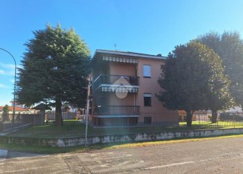 Trilocale Via A. Vespucci, Inveruno - foto 3