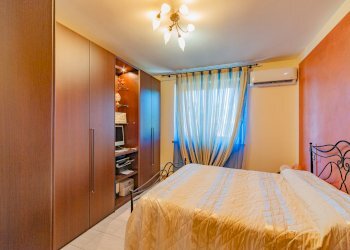 Three-room apartment Via della Rocca, Cuneo - photo 7