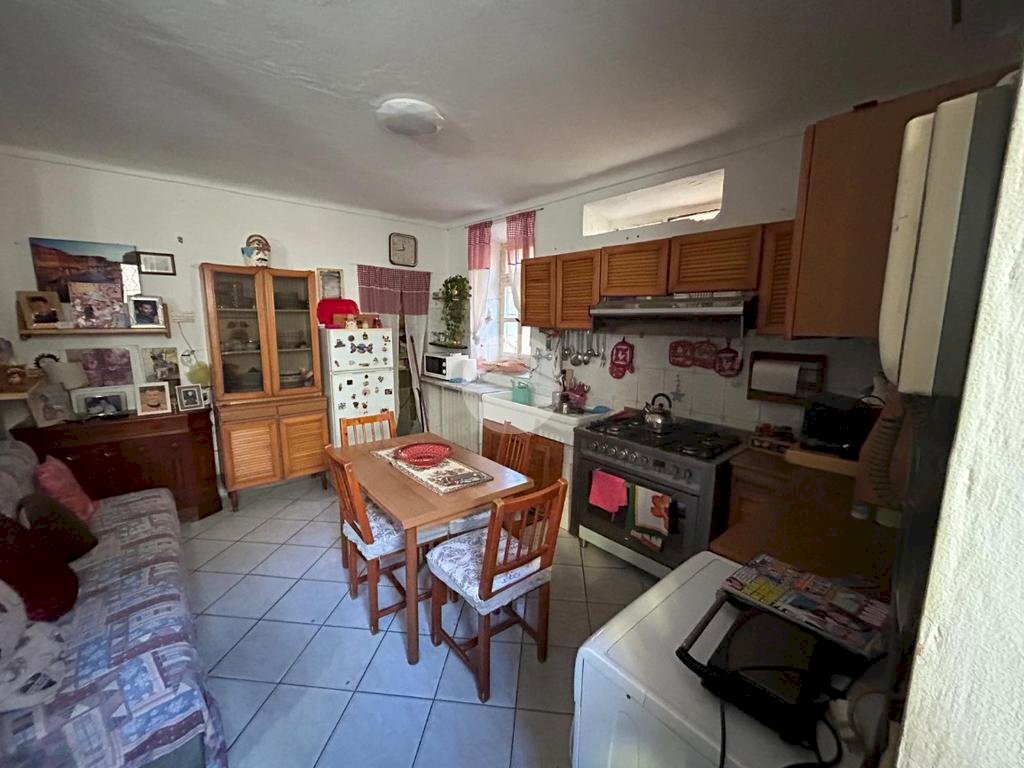 Casa semi indipendente Via de Amicis, Valenza - foto 2