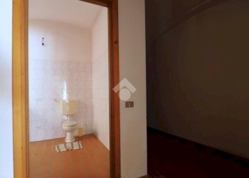 Negozio Via Martiri della Libertà, Cossato - foto 9