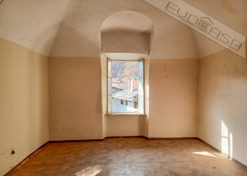 Three-room apartment via Beneficio 1, Barge - photo 10