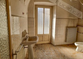 Three-room apartment via Beneficio 1, Barge - photo 16