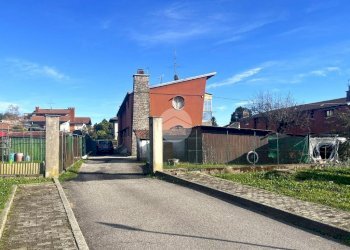 Four-room apartment Via Cap Craveia, Tollegno - photo 1
