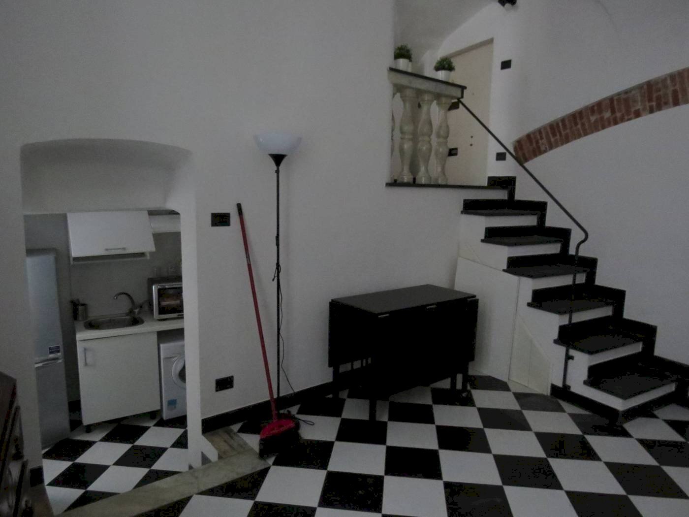 Two-room apartment Via di Scurreria, 4, Genova (neighborhood Centro Storico) - photo 3