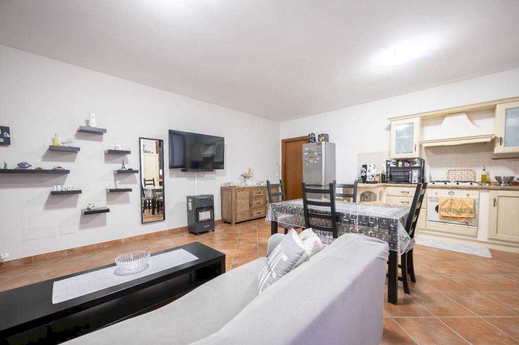 Three-room apartment Castelfranco Emilia - photo 3