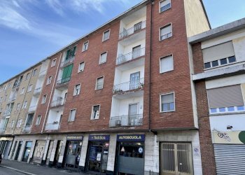 Two-room apartment Torino - photo 23