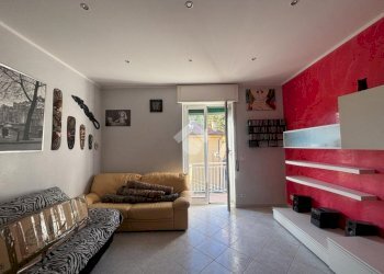 Quadrilocale Via di Pino, Genova (zona Molassana) - foto 2