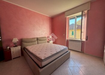 Quadrilocale Via di Pino, Genova (zona Molassana) - foto 4