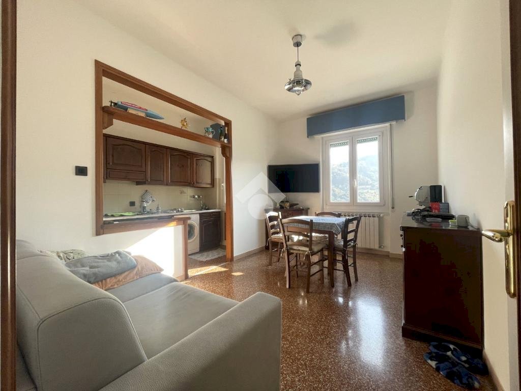 Three-room apartment Via Sardorella, Genova (neighborhood Bolzaneto) - photo 1