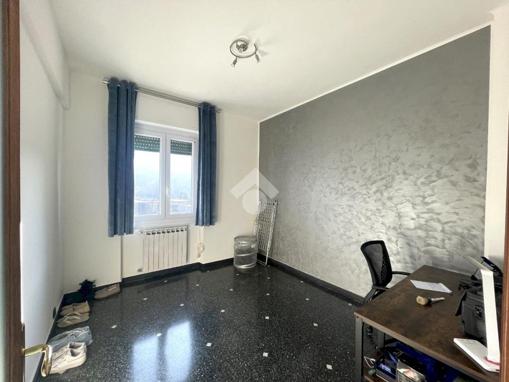 Three-room apartment Via Sardorella, Genova (neighborhood Bolzaneto) - photo 3