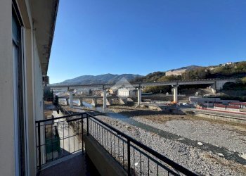 Trilocale Via Sardorella, Genova (zona Bolzaneto) - foto 6