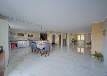 Quadrilocale Borgata Levra Sopra, Giaveno - foto 1