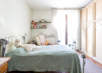 Foto 17 - Three-room apartment Via Monghio
 
1, Monterotondo - photo 17