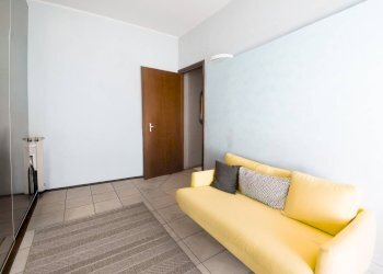 Foto 19 - Three-room apartment Via Monghio
 
1, Monterotondo - photo 19