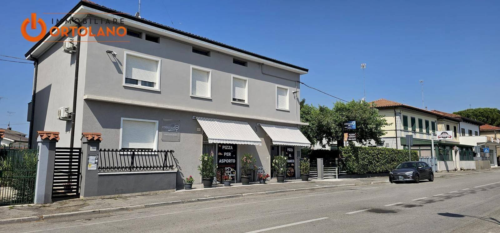 Foto 1 - Villa Via C. Cosulich
 
103-105, Monfalcone - photo 1