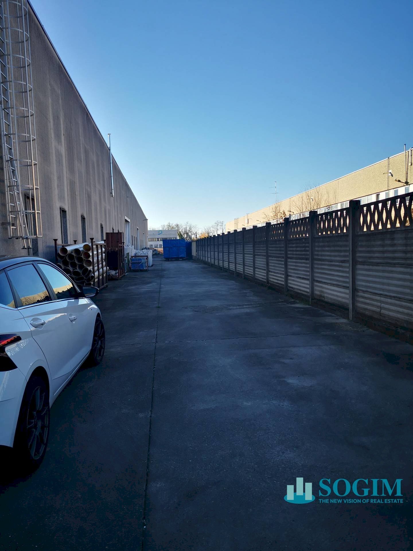 Foto 3 - Capannone Via Alberto Da Giussano
 
10, Legnano - foto 3