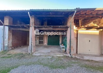 Foto 2 - Rustico via volta
 
56, Magenta - foto 2