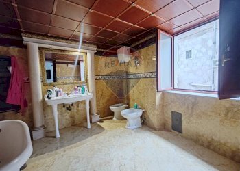 Bagno - Appartamento Via Cesare Rosaroll
 
190, Napoli - foto 4