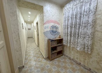 Hall / corridoio - Non-buildable land via Sapuppo
 
18, Catania - photo 4