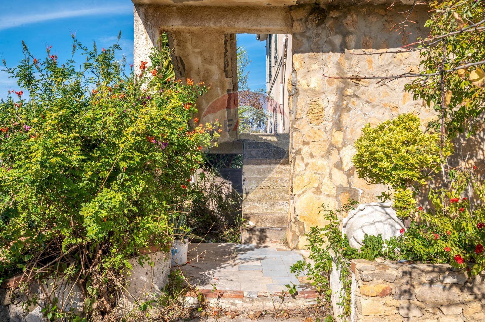 Giardino - Villa Via Gela
 
78, Caltagirone - foto 3