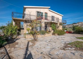 Casa all\'aperto - Villa Via Gela
 
78, Caltagirone - foto 1