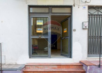 Edificio all\'aperto - Bilocale Via Lenin
 
109, Misterbianco - foto 16