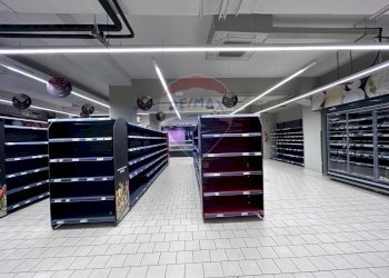 Dispensa di stoccaggio - Locale Commerciale Via Siena
 
16, Catania - foto 3