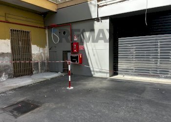 Edificio all\'aperto - Commercial Premises Via Siena
16, Catania - photo 13