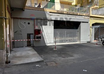 Edificio all\'aperto - Commercial Premises Via Siena
16, Catania - photo 15