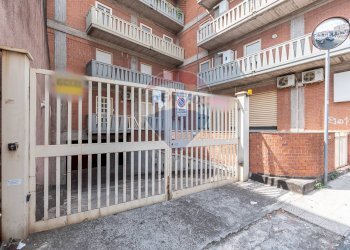 Foto 3 - Box Via Giuseppe Garibaldi
 
187, Misterbianco - foto 3