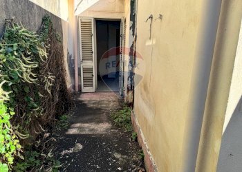 Giardino - Negozio via etna
 
43/a, San Giovanni la Punta - foto 16