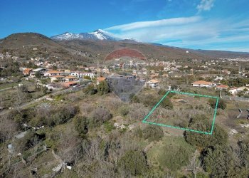 Vista delle montagne - Terreno agricolo Via Bosco
 
snc, Zafferana Etnea - foto 1