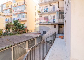 Balcone - Appartamento Via Cavallaro
 
2, Catania - foto 9