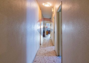 Hall / corridoio - Appartamento Via Cavallaro
 
2, Catania - foto 14