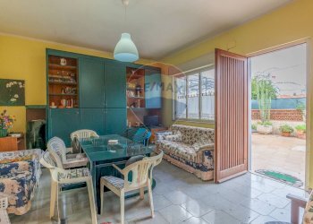 Sala da pranzo - Villa Villaggio Gelsari
 
snc, Augusta - foto 4