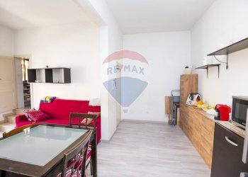 Sala da pranzo - Casa indipendente Via Valentino
 
18, Caltagirone - foto 9