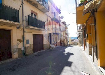 Edificio all\'aperto - Casa indipendente Via Valentino
 
18, Caltagirone - foto 18