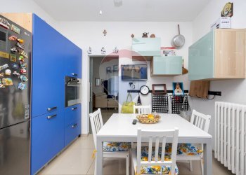 Sala da pranzo - Trilocale Via Don Giuseppe Locatelli
 
6, Roncello - foto 11