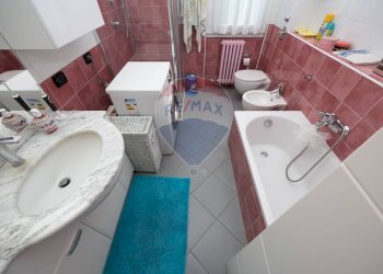 Bagno - Trilocale Via Don Giuseppe Locatelli
 
6, Roncello - foto 16
