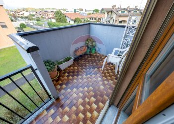 Balcone - Trilocale Via Don Giuseppe Locatelli
 
6, Roncello - foto 24