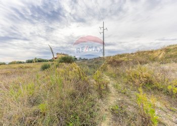 Vista delle montagne - Terreno edificabile VIA VALLE CHIARA, Mentana - foto 8