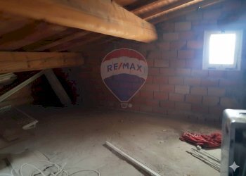 Stanza vuota - Quadrilocale Via Minucci
 
46, Pratovecchio Stia - foto 18