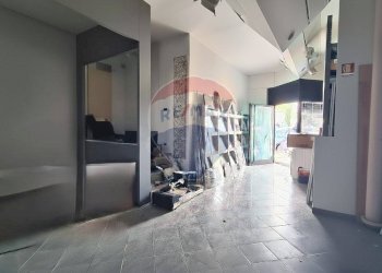 piano terra - Locale Commerciale via Francesco Cilea
28, Empoli - foto 10